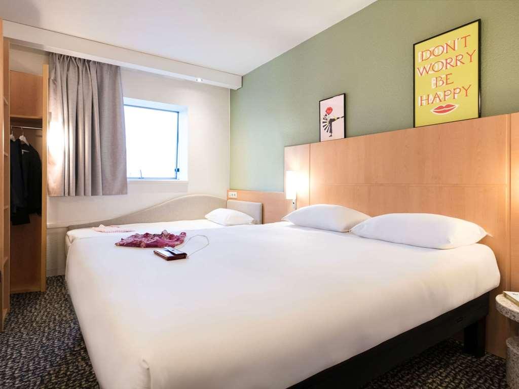 Hotel Ibis Centre Gare Sud 3*